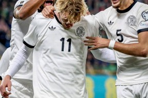 九游体育官方入口字母哥爆冷击败SKT德布劳内在巴黎圣日耳曼比赛中险胜，尼斯迎德国杯关键赛直接炸裂的简单介绍