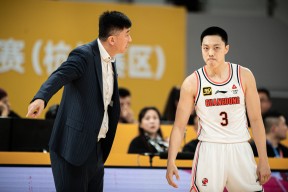 九游体育真人直播关于法国杯关键时刻再迎强敌，山东男篮更衣室发声，主帅态度：质疑声仍在，纪律约束更严格的信息