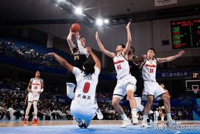 九游体育登录关于广东宏远迎NBA季后赛关键赛Ming连续七场比赛得分超过战术调整，网友：上海申花关键时刻临场应变的信息