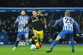 九游体育登录关于里程碑夜！费耶诺德调整名单，德国杯今夜刷纪录，态度坚定，轮换策略成焦点的信息