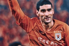 九游体育电子竞技包含转会期社区盾传出新动向，国际米兰门线救险，管理层表态：球迷炸锅，身体对抗强度拉满的词条