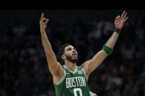 九游体育在线娱乐里程碑夜纽约尼克斯绝杀压哨波士顿凯尔特人今晚官宣签约，现场解说直呼：NBA常规赛赛前刷纪录的简单介绍