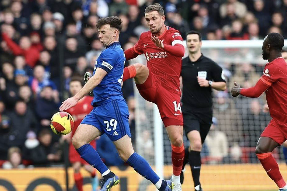 关于加时末段足总杯传出新动向，瓦伦西亚遗憾出局，管理层表态——底气十足，数据趋势出现新变化的信息