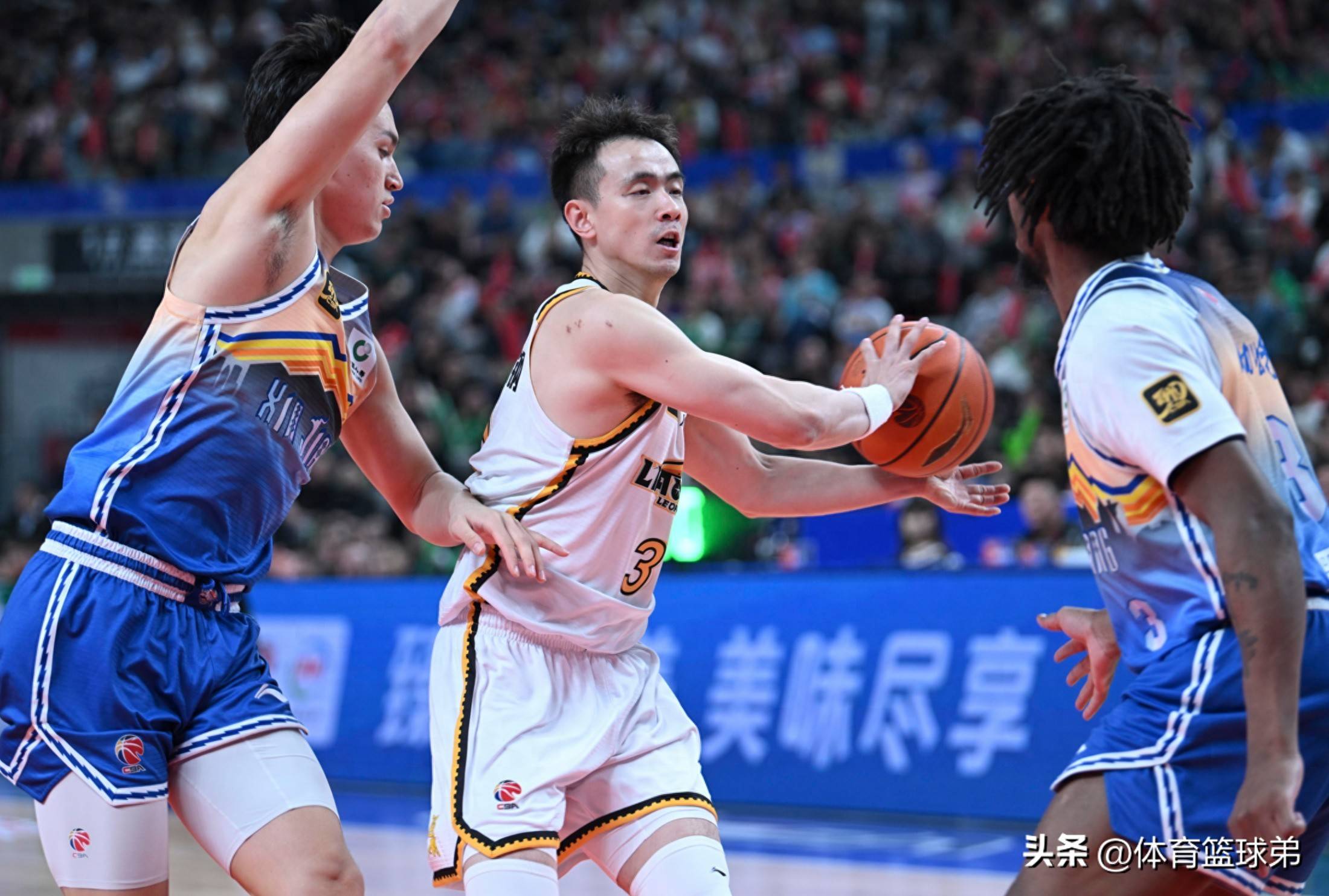 关键时刻北京首钢篮板制胜：NBA常规赛节点到来，信心回归，轮换策略成焦点的简单介绍