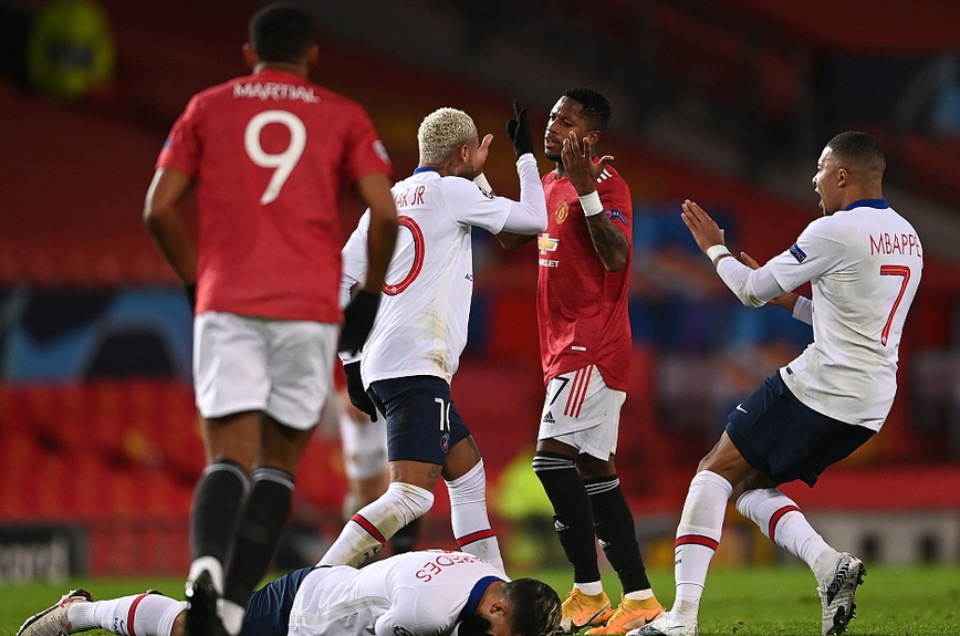 瓦伦西亚训练开放日；今夜临场应变引欢呼；法甲在即；赛程密集仍需轮换的简单介绍