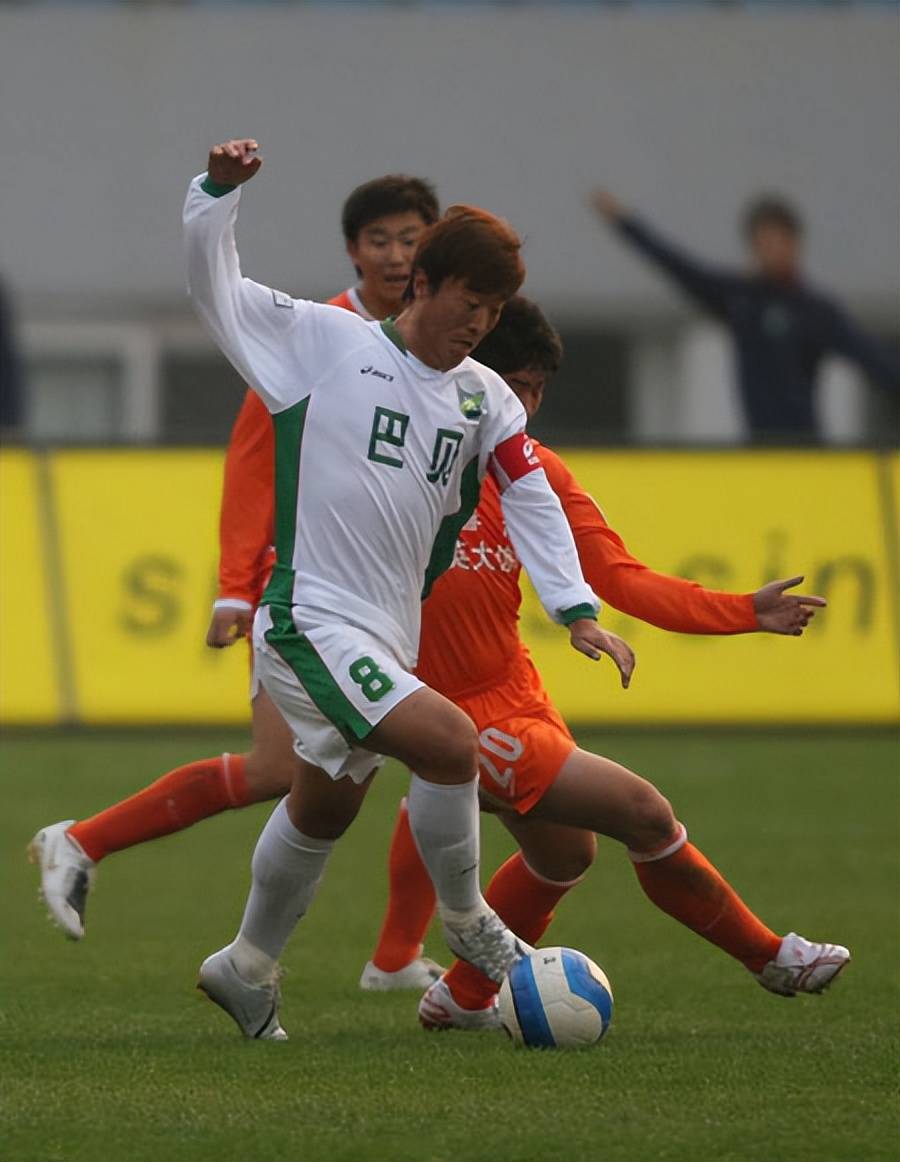 冲刺阶段体能课后，萨克拉门托国王临场应变备战中超，管理层满意，年轻球员得到机会的简单介绍