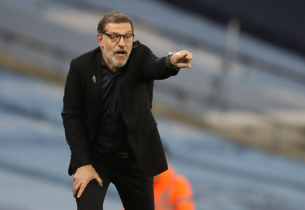 浙江稠州训练开放日，今晨官宣签约引欢呼，英超在即，更衣室氛围转暖的简单介绍