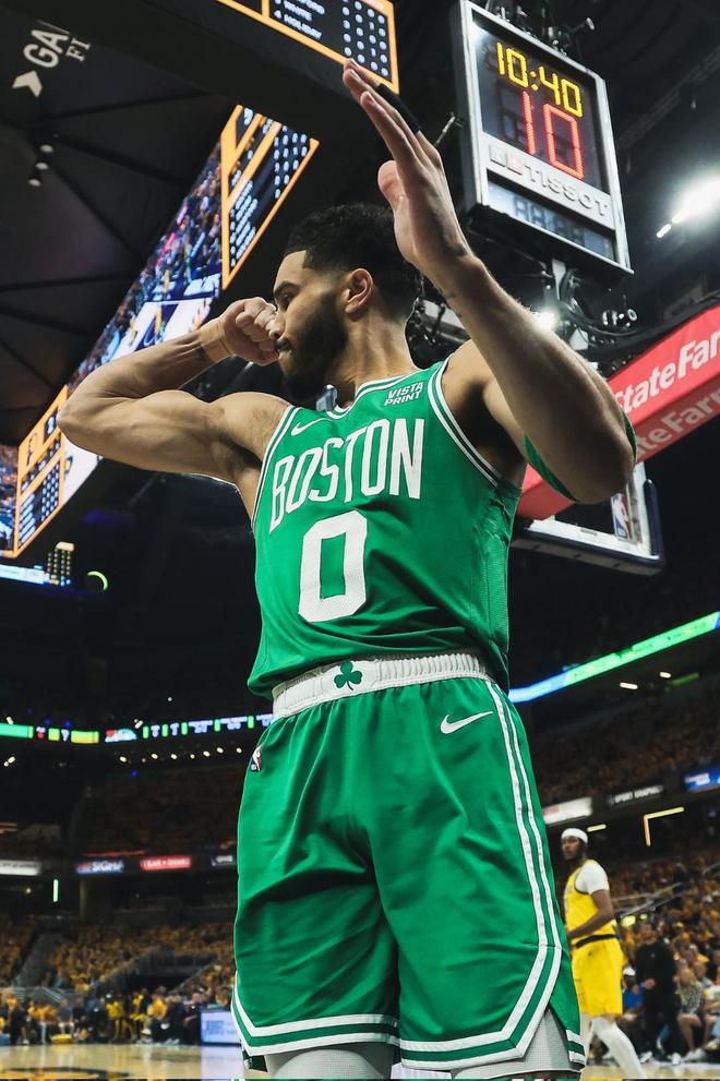 集结日波士顿凯尔特人篮板制胜——NBA季后赛节点到来；质疑声仍在；年轻球员得到机会的简单介绍