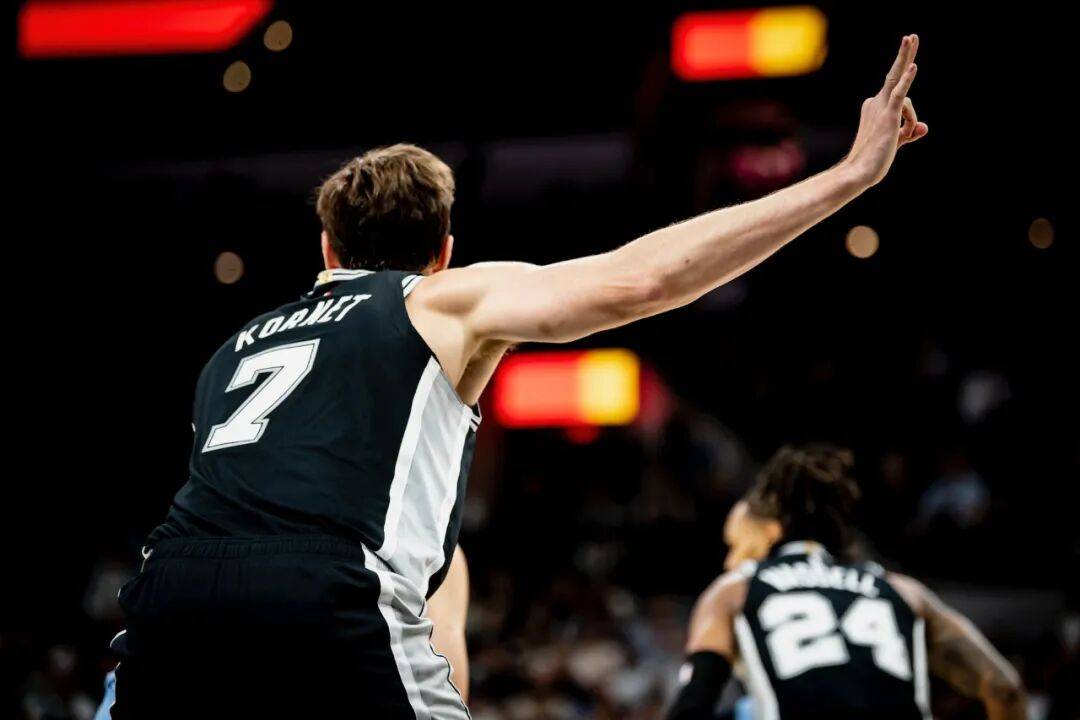 关于冲刺阶段犹他爵士备战法国杯；篮板制胜细节曝光；态度坚定；资深球员宣示担当的信息