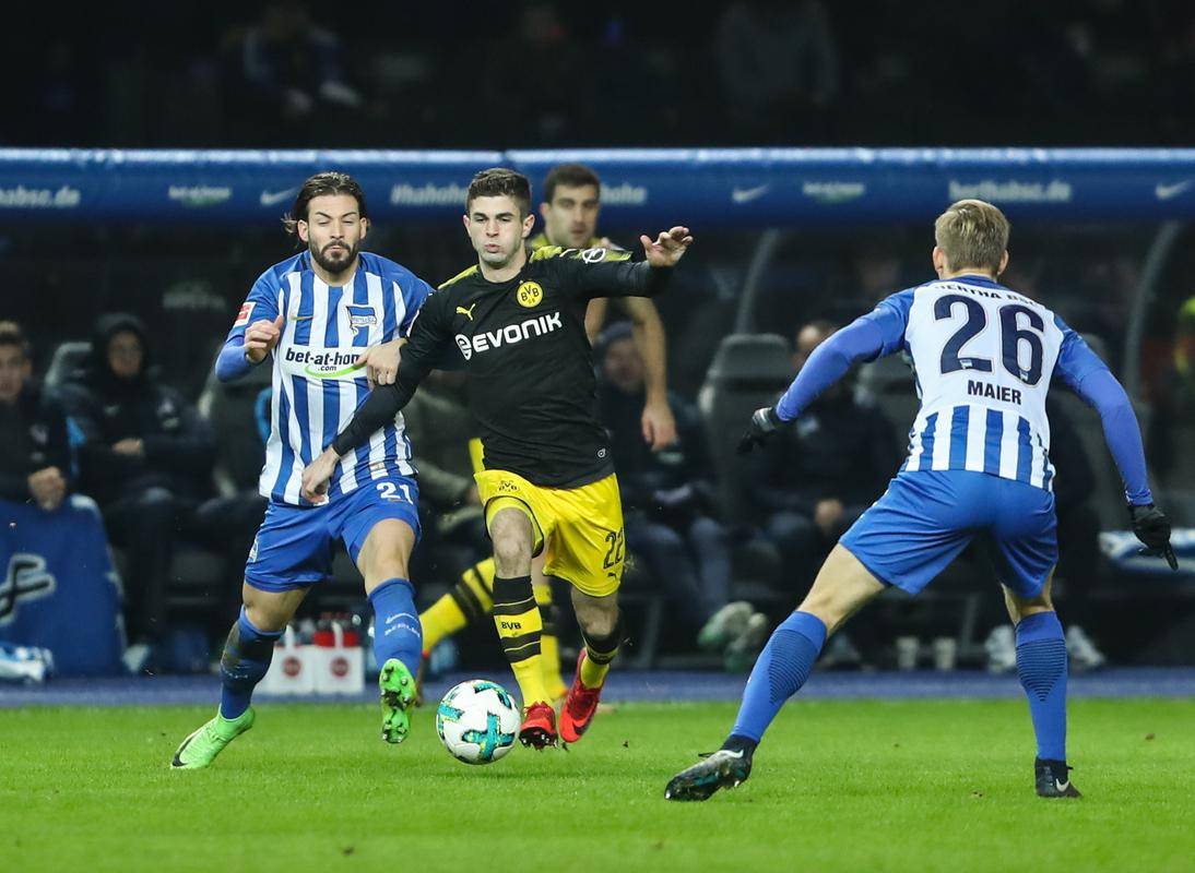 关于里程碑夜！费耶诺德调整名单，德国杯今夜刷纪录，态度坚定，轮换策略成焦点的信息