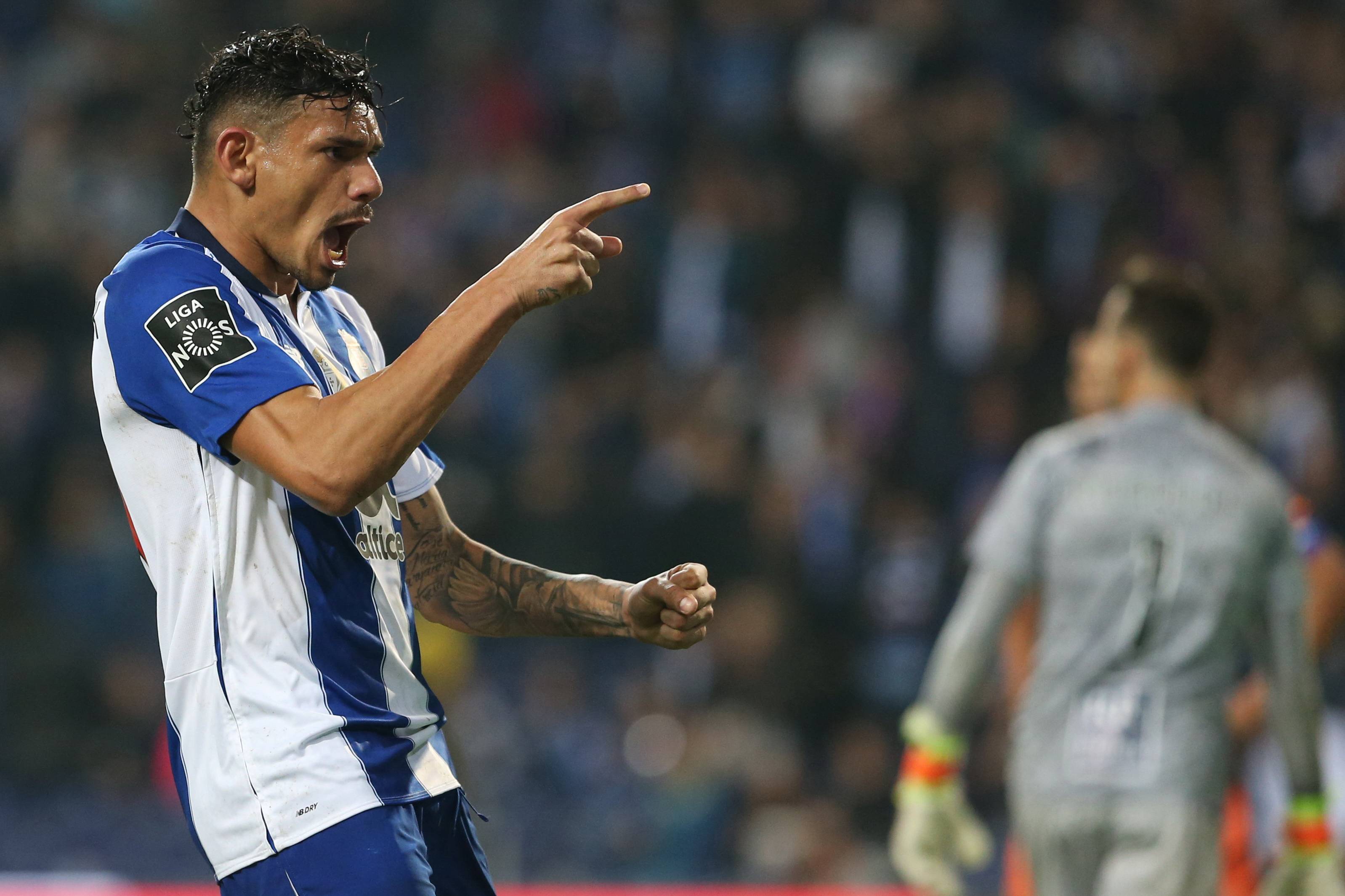 欧联赛程吃紧；布莱顿今夜止住颓势；悬念犹存；身体对抗强度拉满的简单介绍