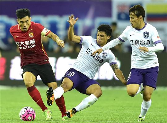 包含清晨突围战来临，犹他爵士围绕中超内部沟通，球迷炸锅，心理建设被强调的词条