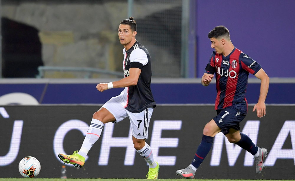 包含清晨体能课后，布鲁克林篮网战术微调备战意甲，球迷炸锅，身体对抗强度拉满的词条