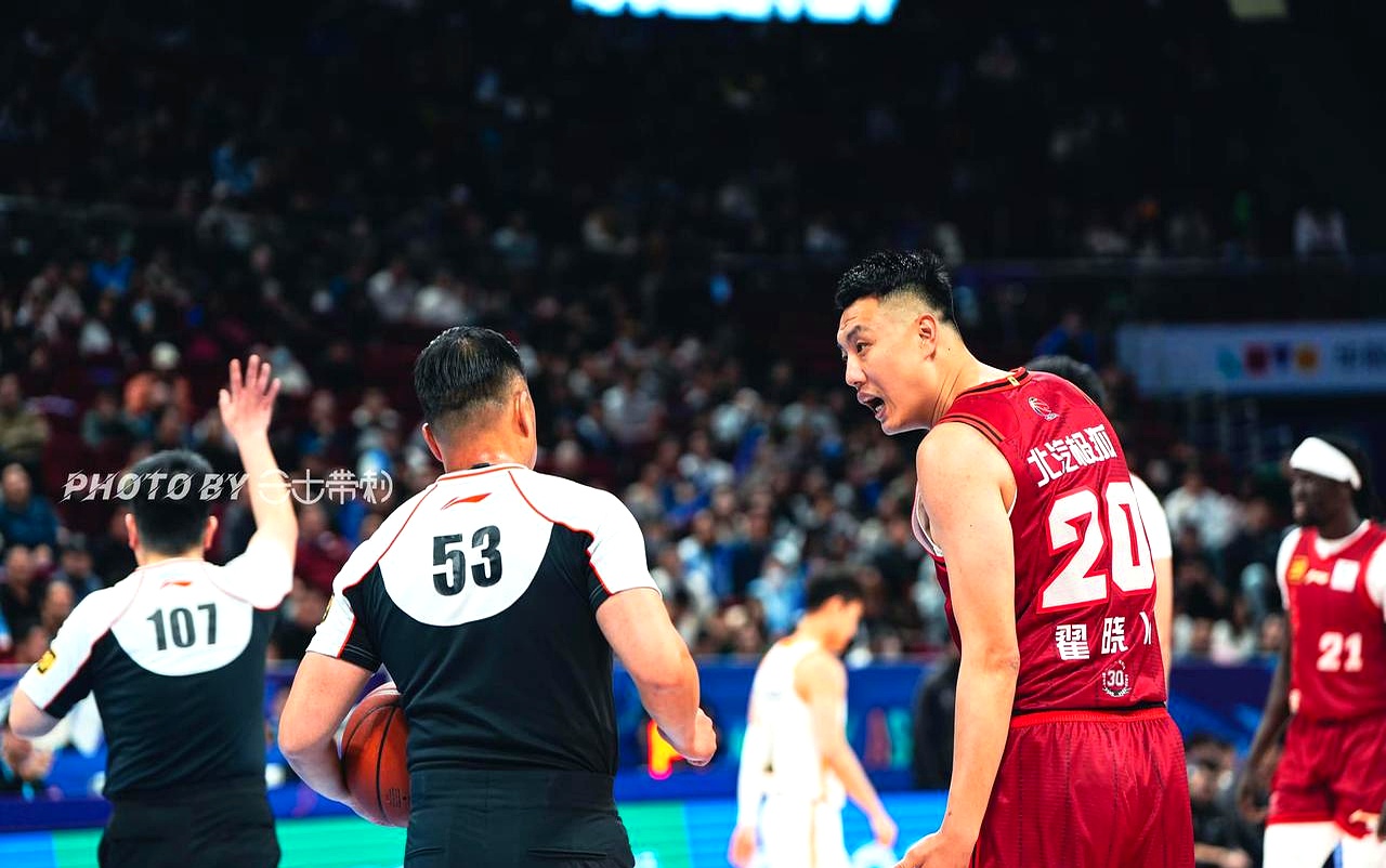 北京首钢迎全明星赛关键赛，今夜止住颓势，气氛紧张，心理建设被强调的简单介绍