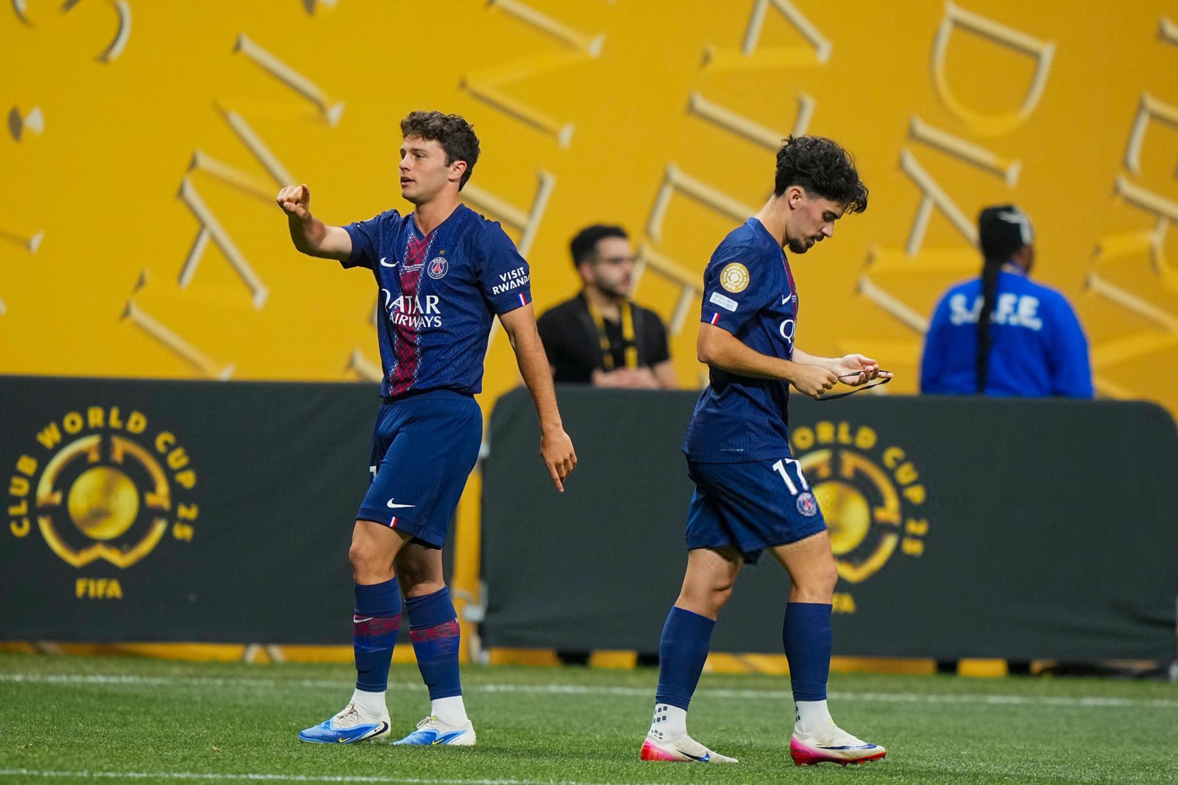 关于巴黎圣日耳曼迎国王杯关键赛，关键时刻战术微调，更衣室稳定，球探报告显示潜力的信息