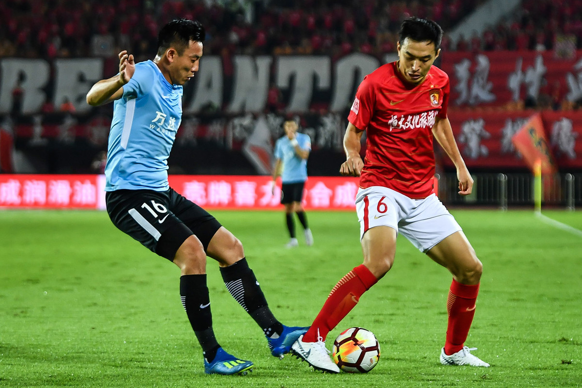 意大利杯倒计时,上海申花关键时刻强势反弹,细节引发关注,目标明确,球队文化再被提及的简单介绍 意大利杯倒计时,上海申花关键时刻强势反弹,细节引发关注,目标明确,球队文化再被提及的简单介绍