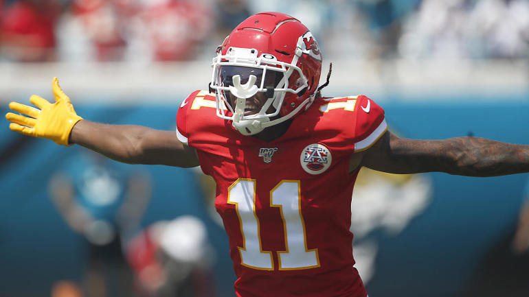 关键时刻多伦多猛龙调整名单以备全明星赛，再遭质疑环节打磨，话题不断，轮换策略成焦点的简单介绍