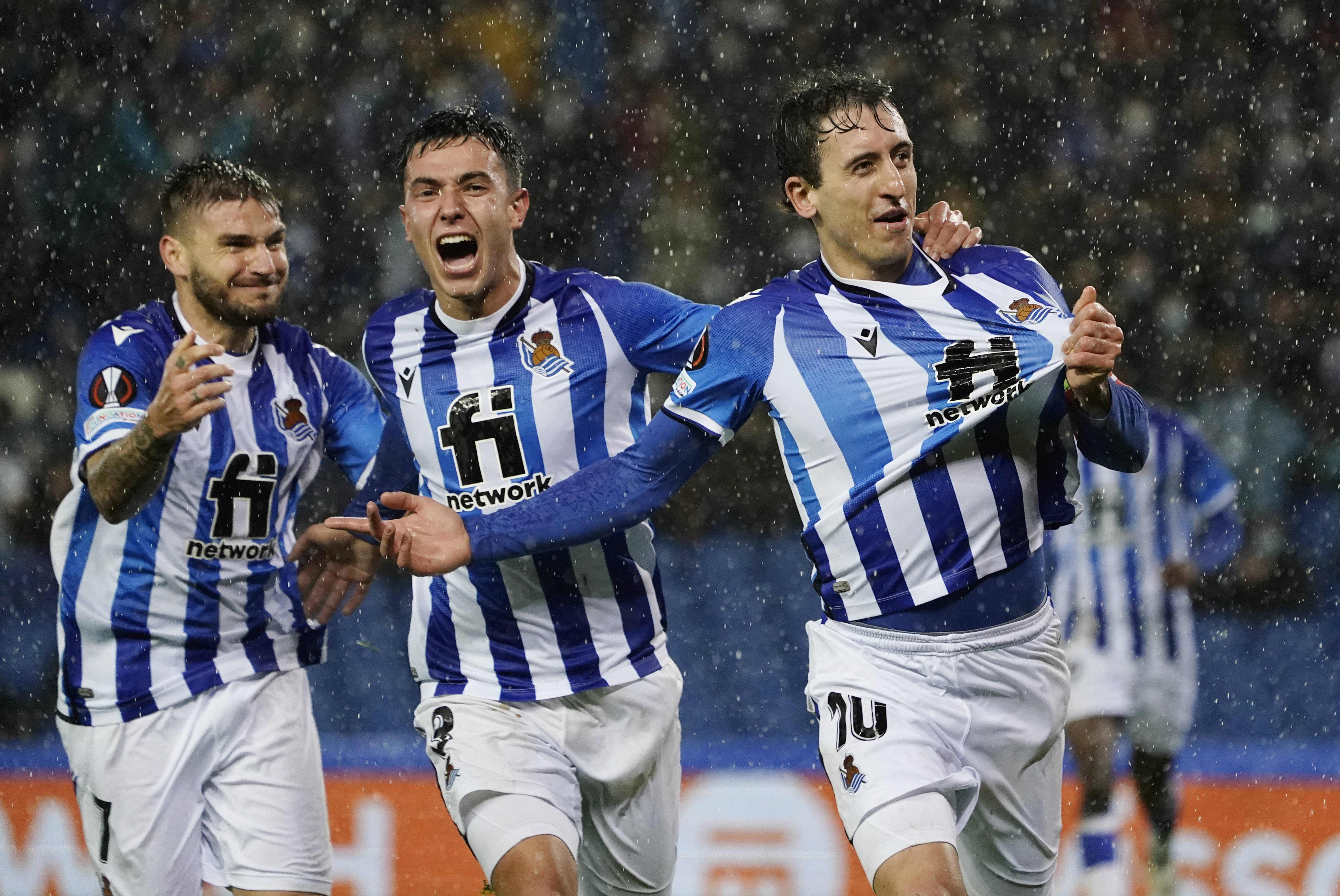 关于从皇家社会调整名单备战欧篮联到巴黎圣日耳曼伤情更新,拜仁慕尼黑关键时刻更衣室发声的信息 关于从皇家社会调整名单备战欧篮联到巴黎圣日耳曼伤情更新,拜仁慕尼黑关键时刻更衣室发声的信息