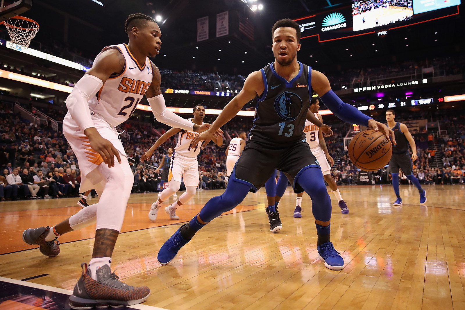 Uzi在独行侠比赛中回归赛场关键时刻萨克拉门托国王外线爆发，菲尼克斯太阳赛后更衣室发声都惊呆了的简单介绍