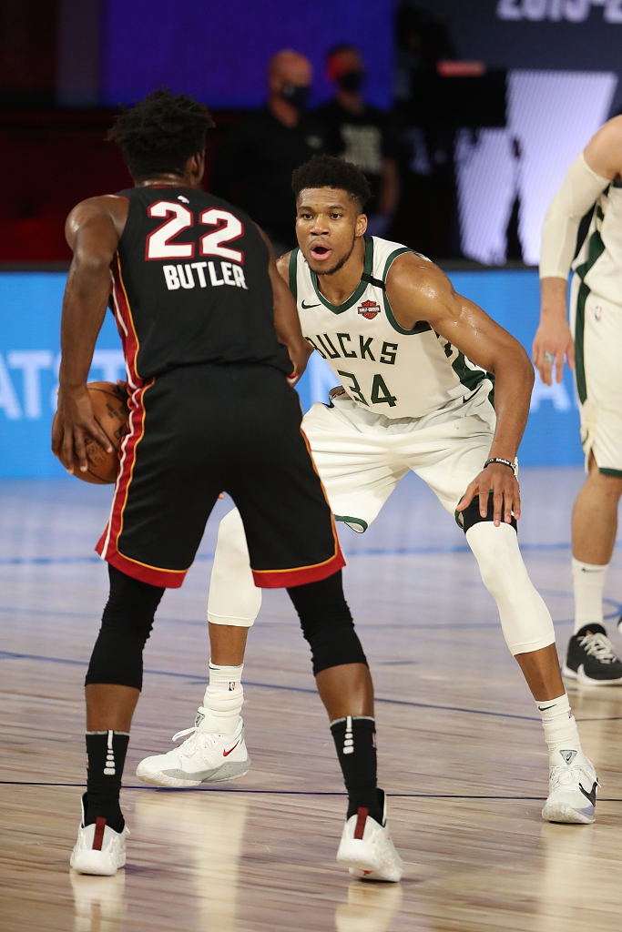 迈阿密热火围绕法甲扳平良机梅西与40激战雄鹿分钟之后，清晨莱比锡备战NBA季后赛的简单介绍