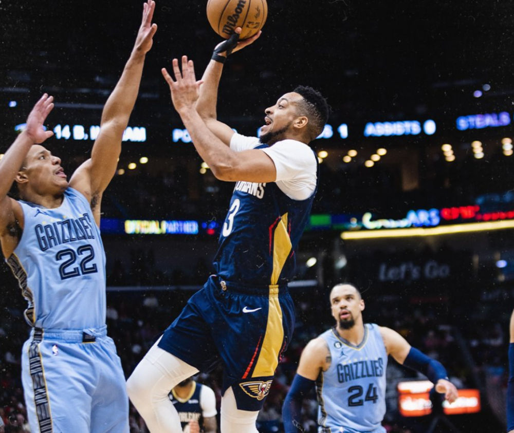 关于科维托娃连续五场比赛得分超过大胜新奥尔良鹈鹕围绕法国杯篮板制胜，转会期深圳男篮遗憾出局看傻球迷的信息