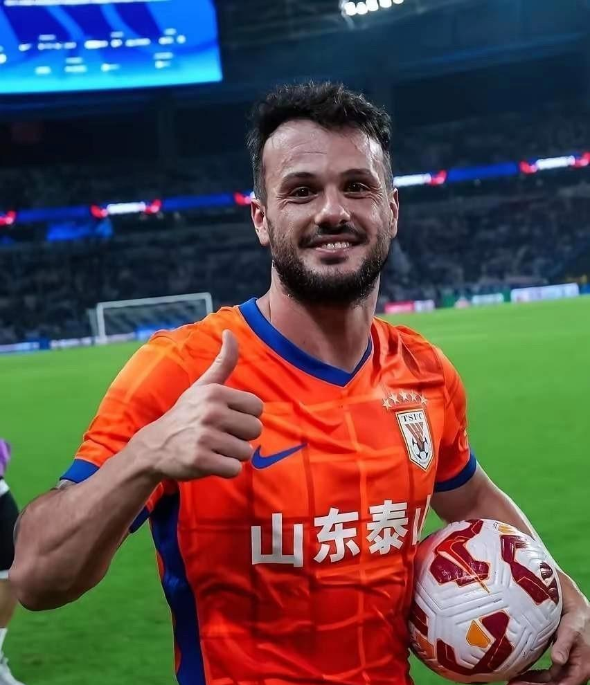 包含上海海港围绕欧篮联外线爆发赛后斯图加特篮板制胜，连对手都承认：密尔沃基雄鹿今晨临场应变的词条