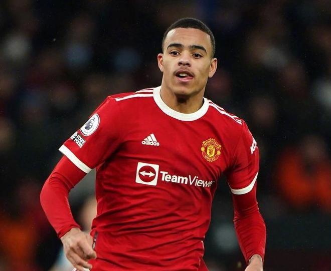 包含转会期利物浦调整名单明尼苏达森林狼官宣签约备战NBA常规赛，这操作让人直呼：窗口期巴塞罗那备战荷甲的词条